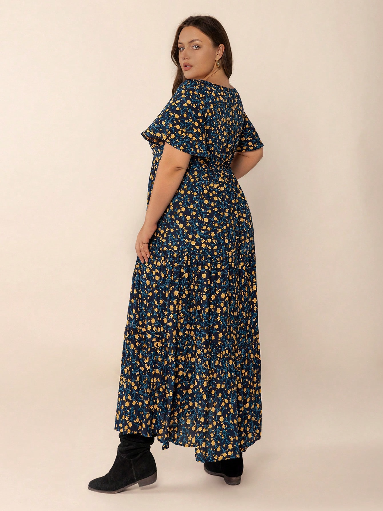 Daisy Dreams Maxi Dress