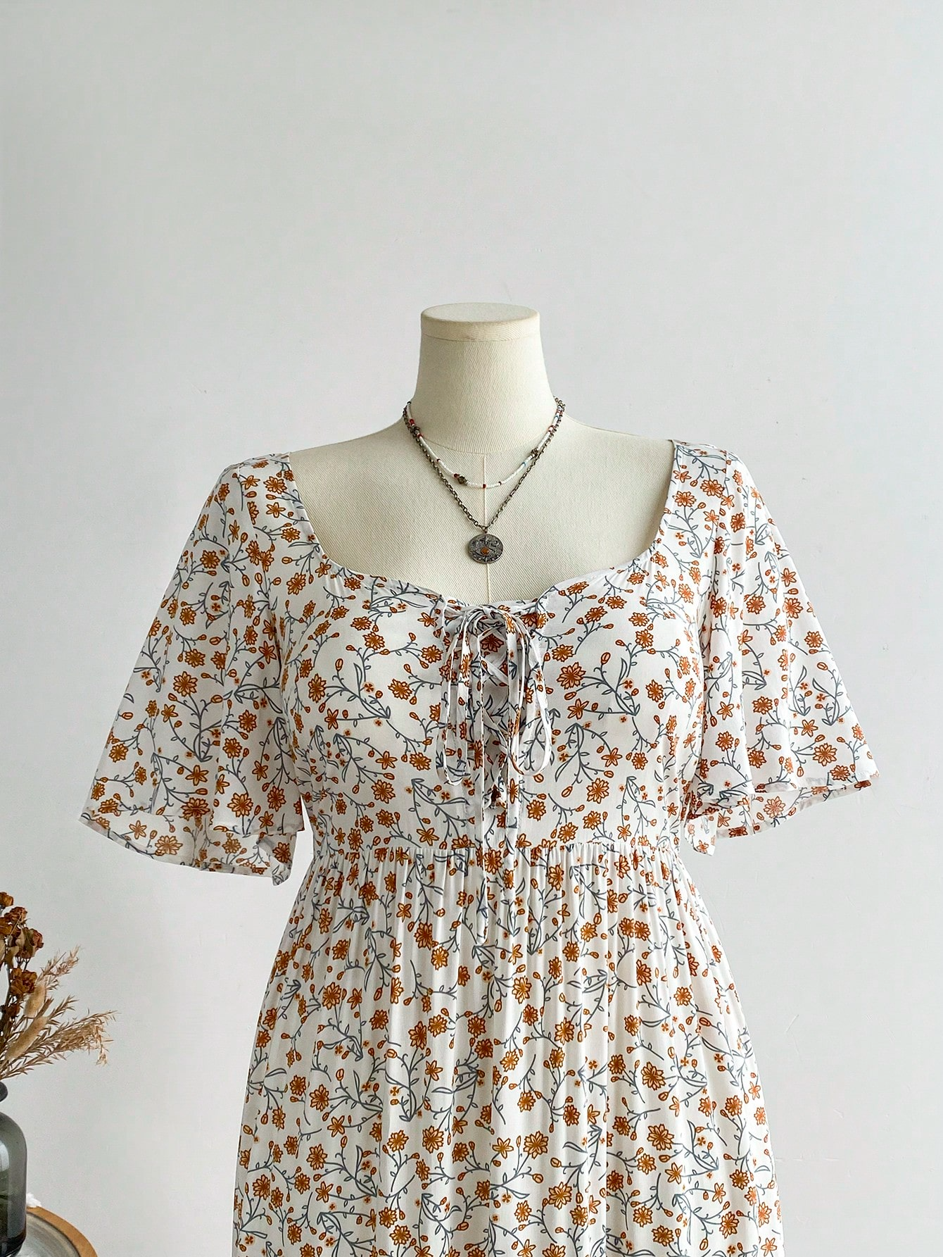 Daisy Dreams Maxi Dress